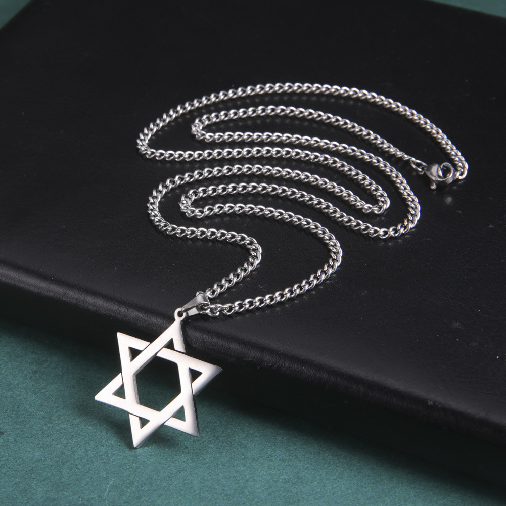 Collier pendentif étoile de Da - Cocktail Shaker Set avis et prix